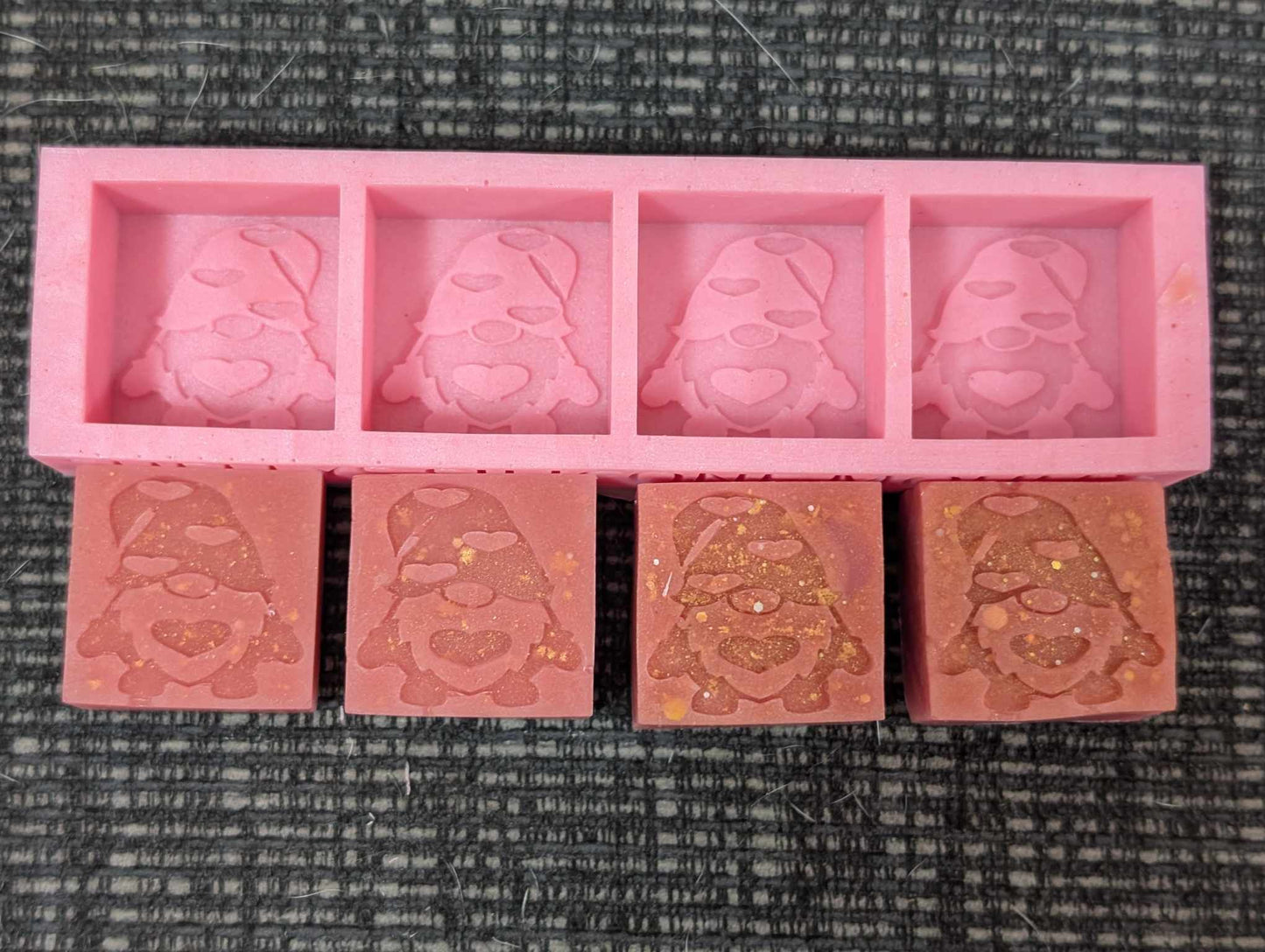 Valentines & Mothers Day 16 Cavity Tray Boxes and Gonk Mould